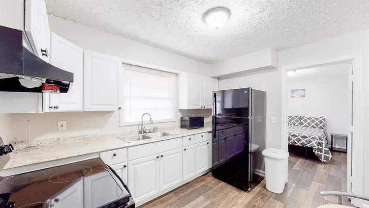 8 BR in Atlanta