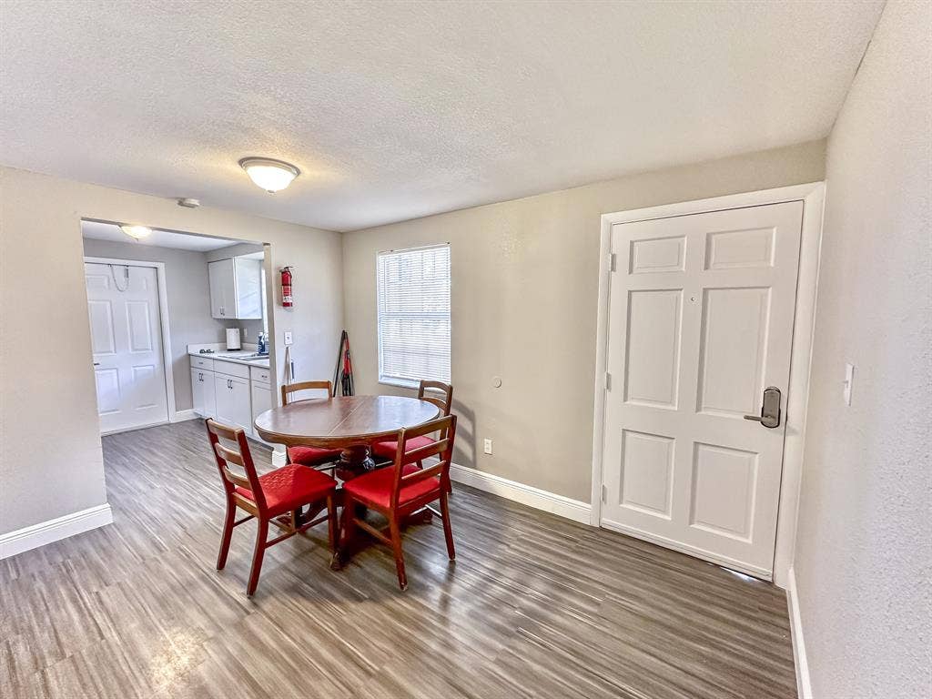 4 BR in Tampa