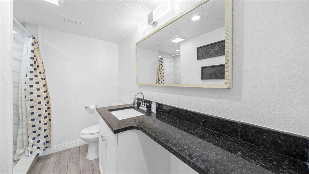 9 BR in Tampa