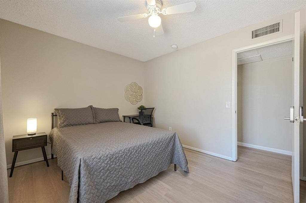 7 BR in Phoenix
