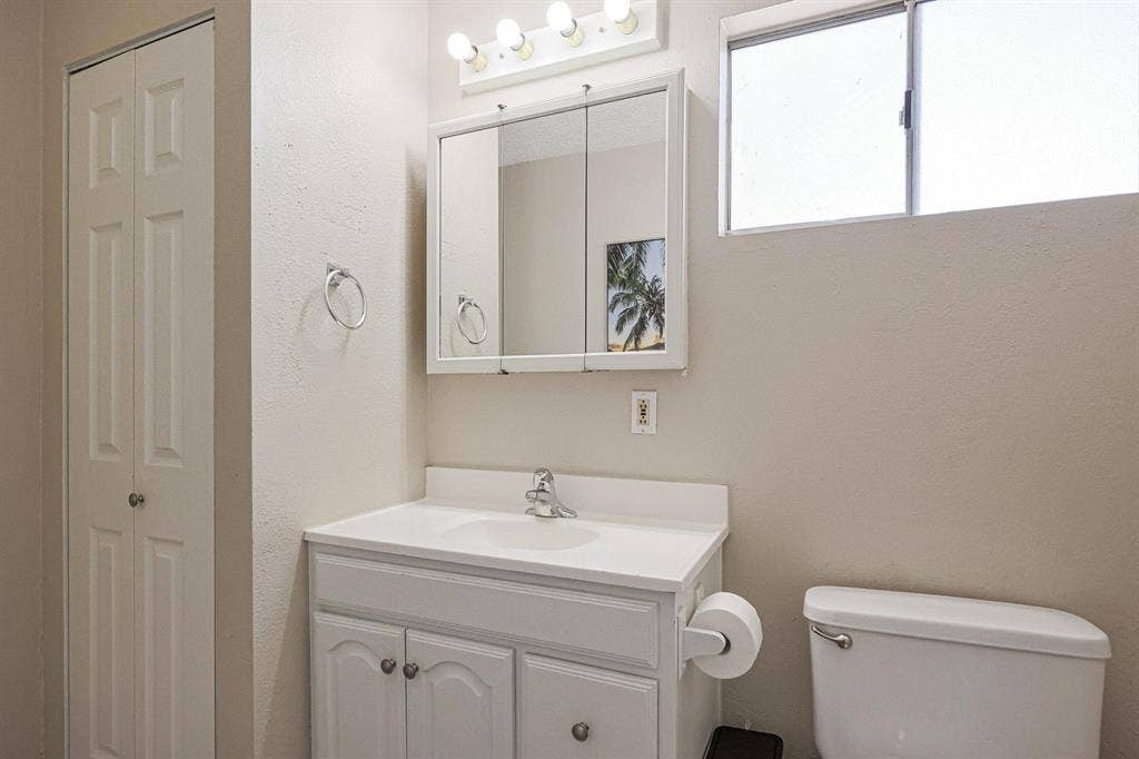 7 BR in Phoenix