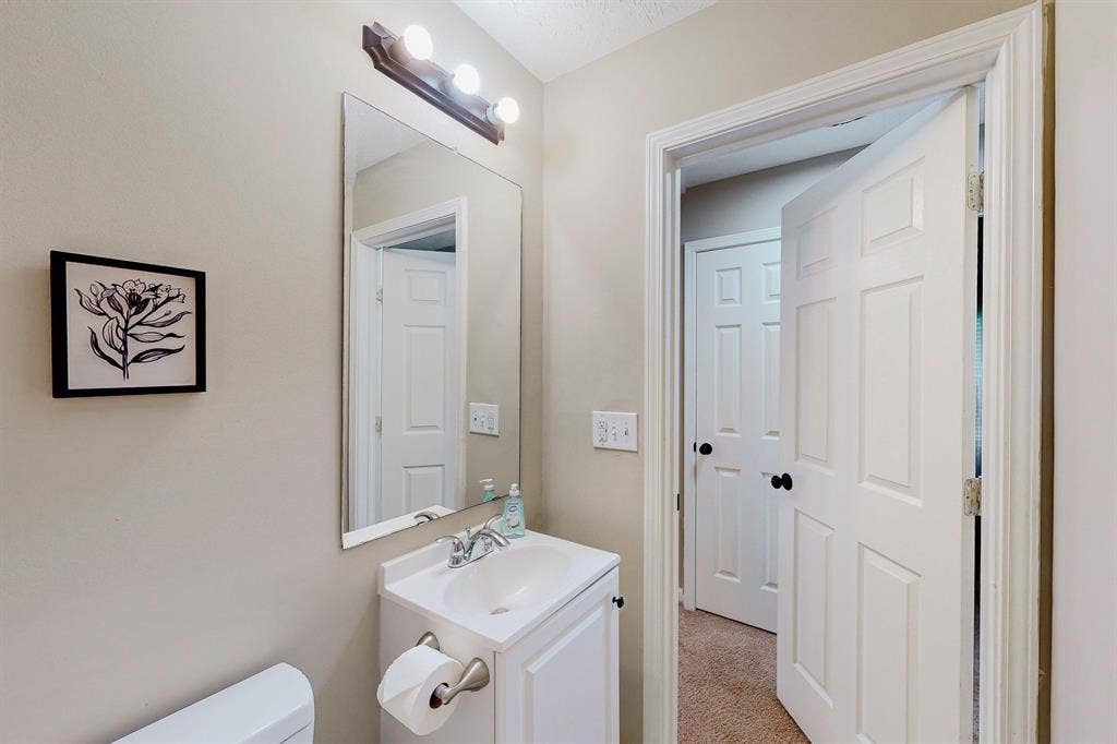 6 BR in Stone Mountain