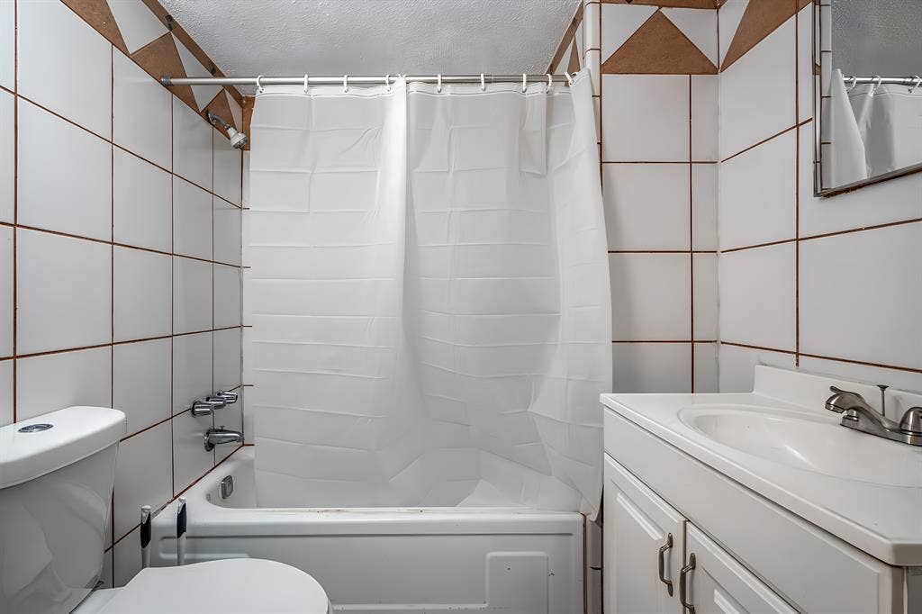 8 BR in Jonesboro