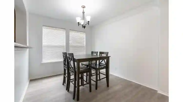 8 BR in San Antonio