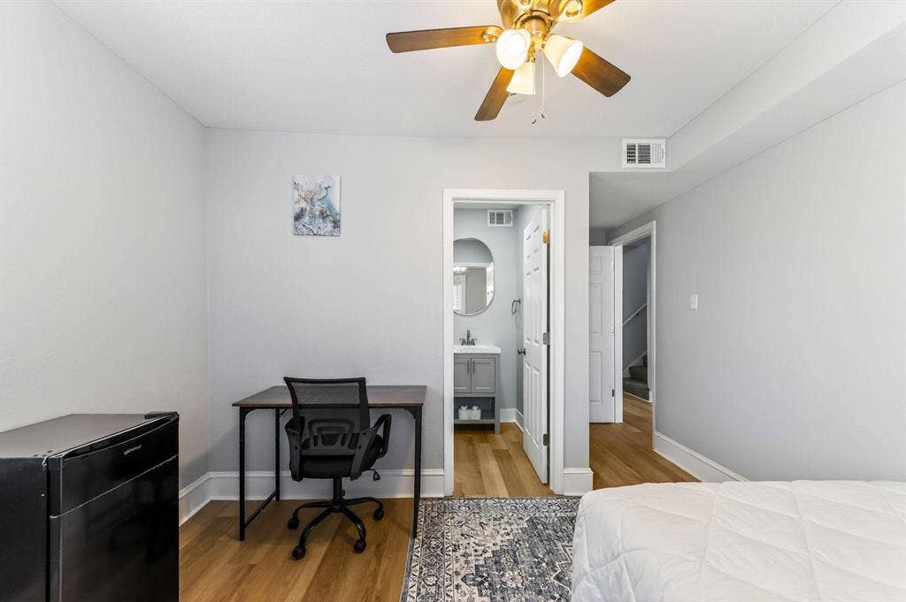 9 BR in Kansas City