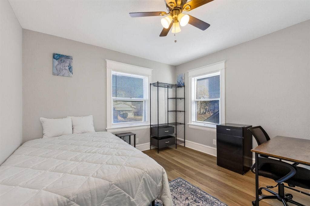 9 BR in Kansas City