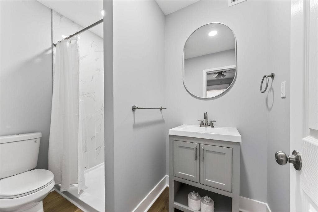 9 BR in Kansas City