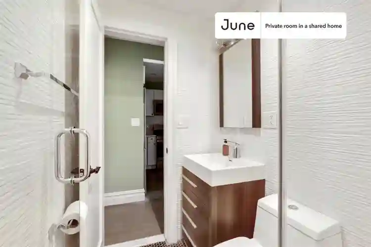 3 BR in New York City