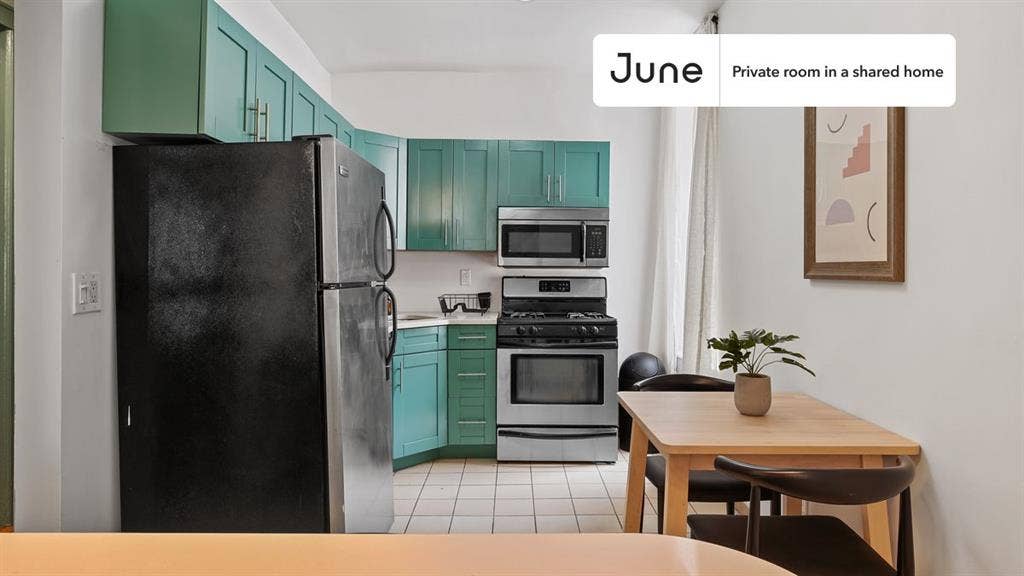 4 BR in New York City