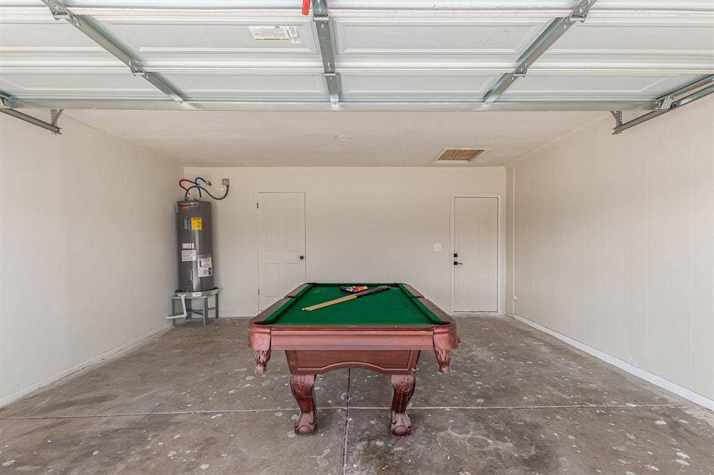 8 BR in Mesa
