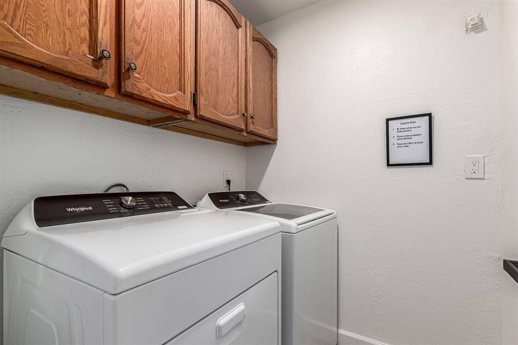 8 BR in Mesa