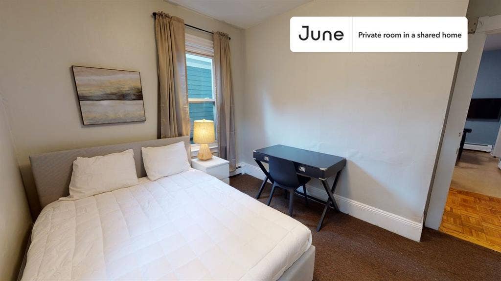 3 BR in Boston