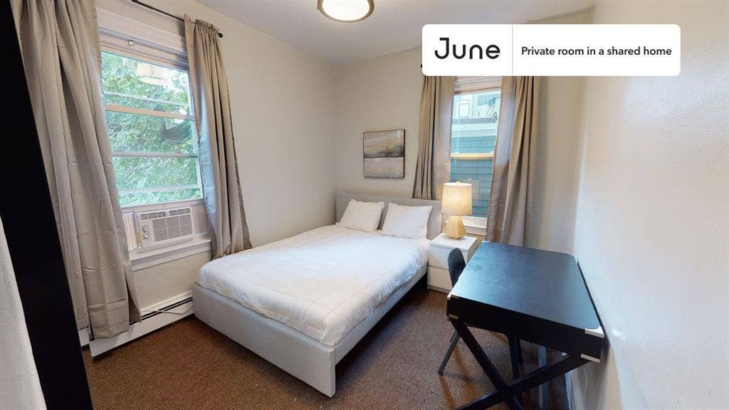 3 BR in Boston
