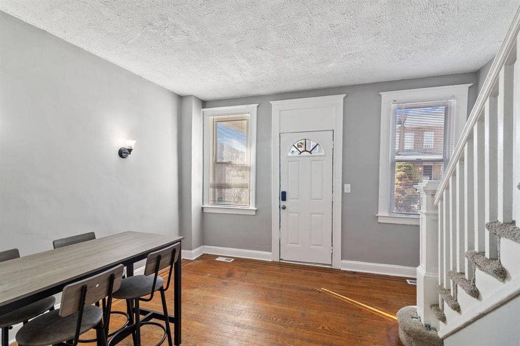 5 BR in Baltimore