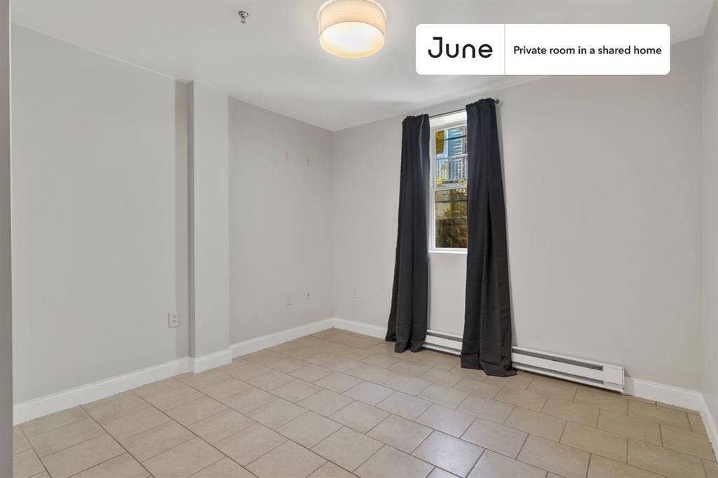 5 BR in Boston