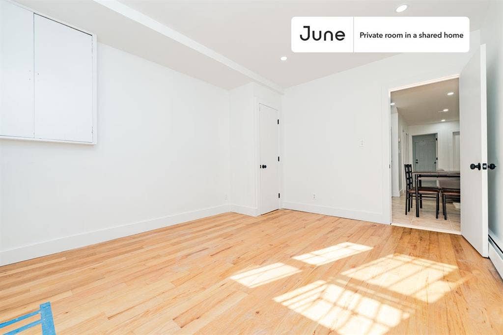 3 BR in New York City