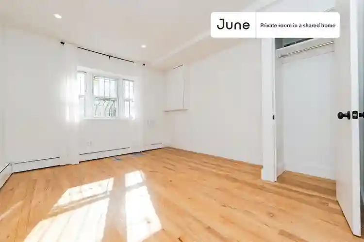3 BR in New York City