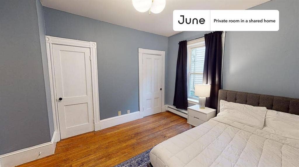 4 BR in Boston