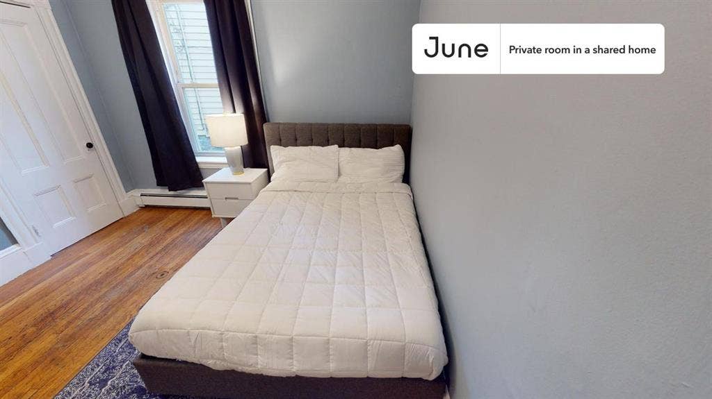 4 BR in Boston