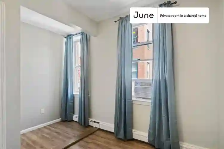 3 BR in Boston