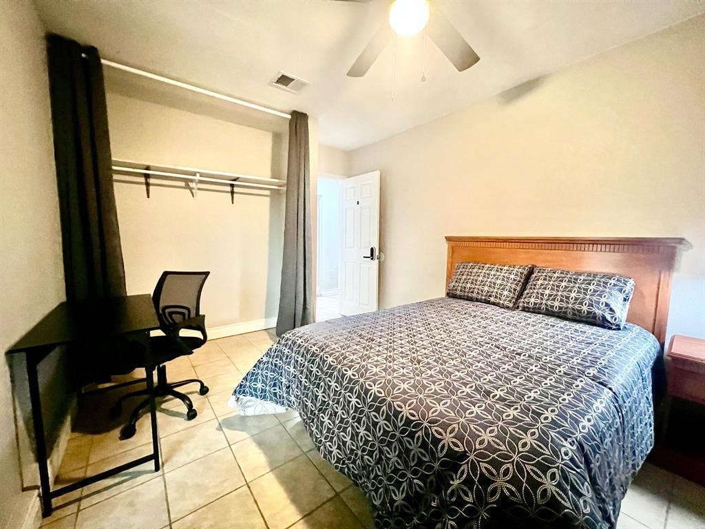 7 BR in San Antonio