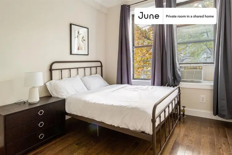 4 BR in New York City
