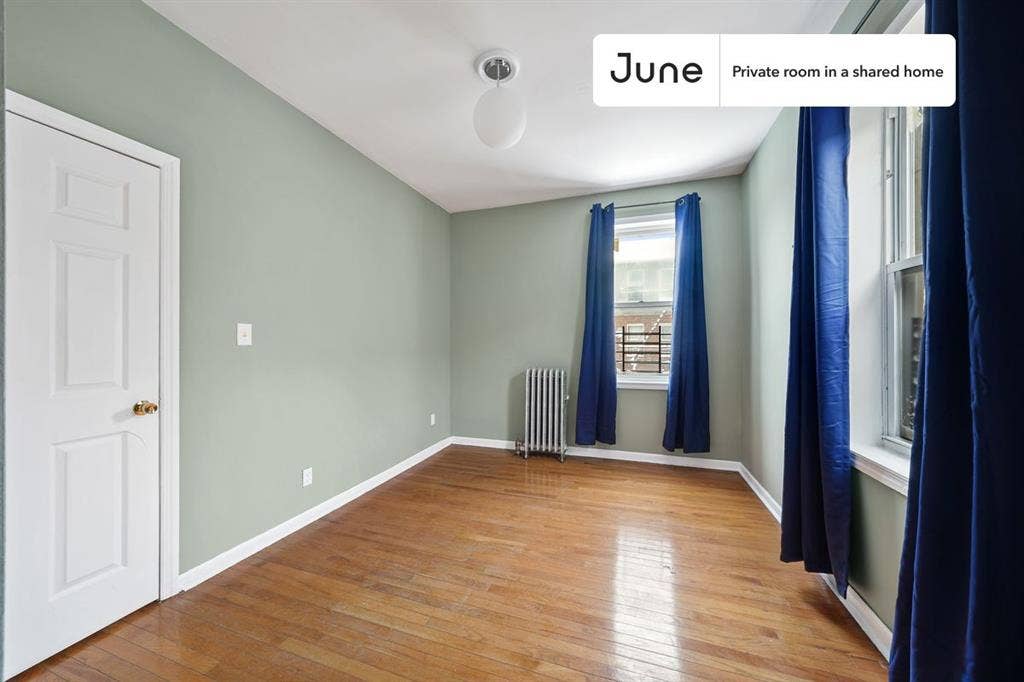 4 BR in New York City