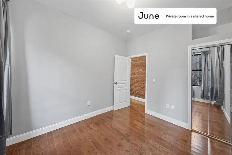 4 BR in New York City