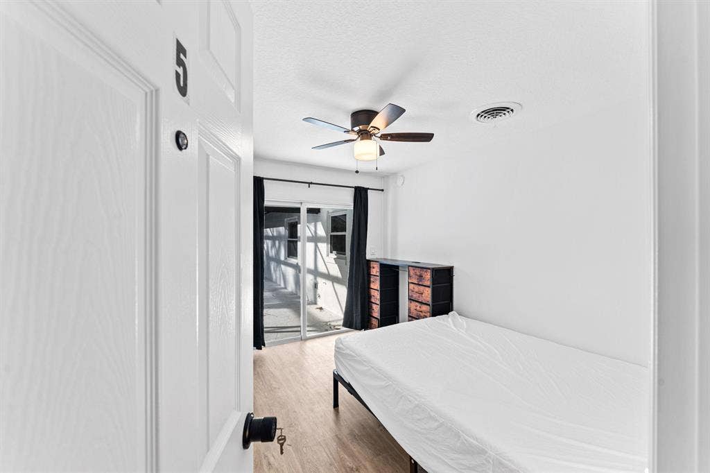 7 BR in Orlando