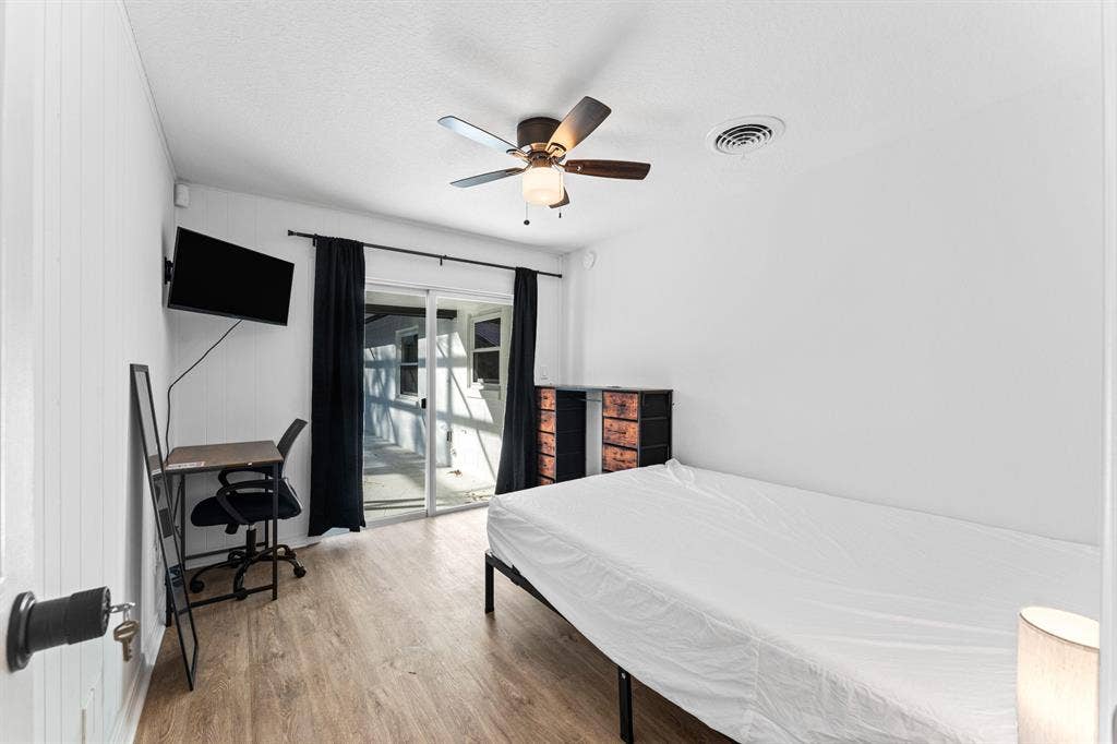 7 BR in Orlando
