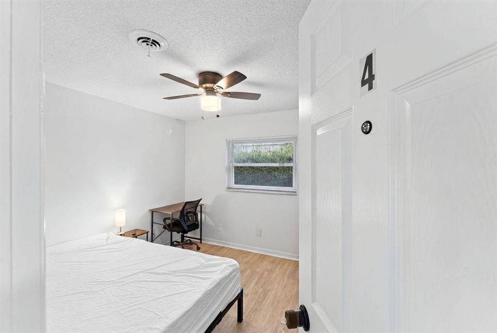 7 BR in Orlando