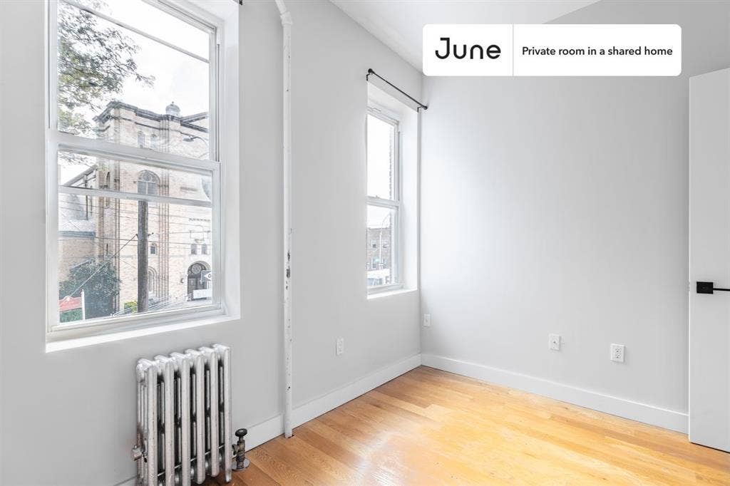 5 BR in New York City