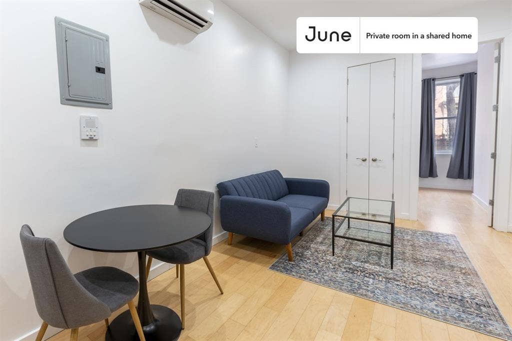 4 BR in New York City