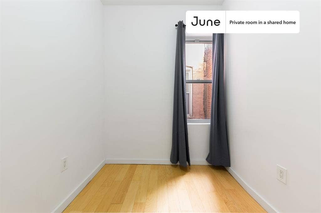 4 BR in New York City