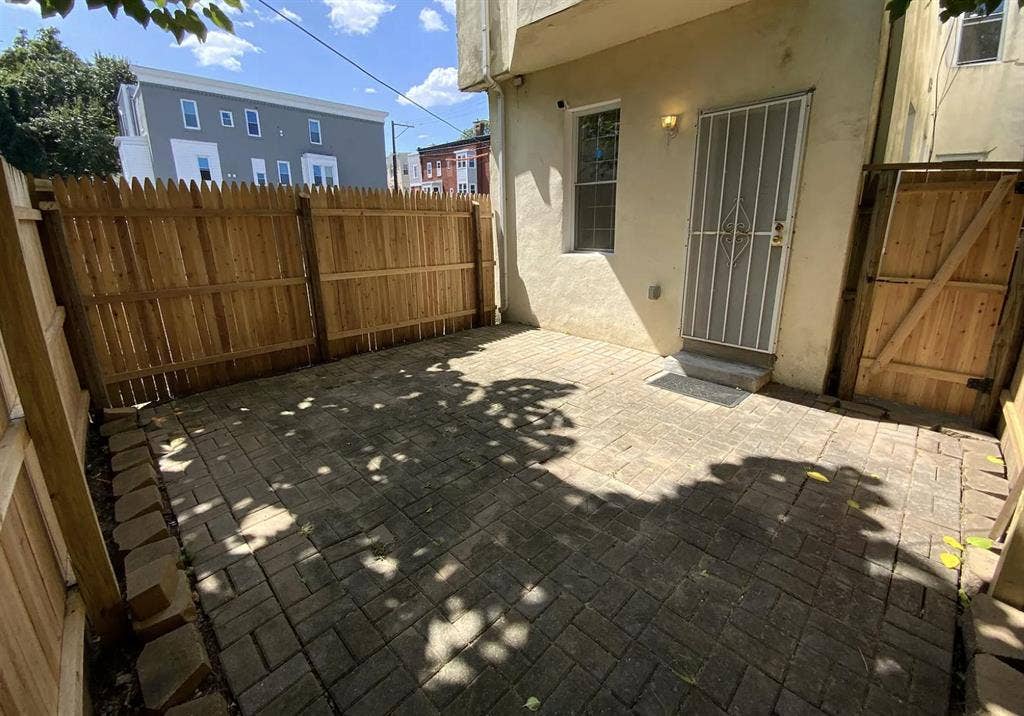 5 BR in Philadelphia