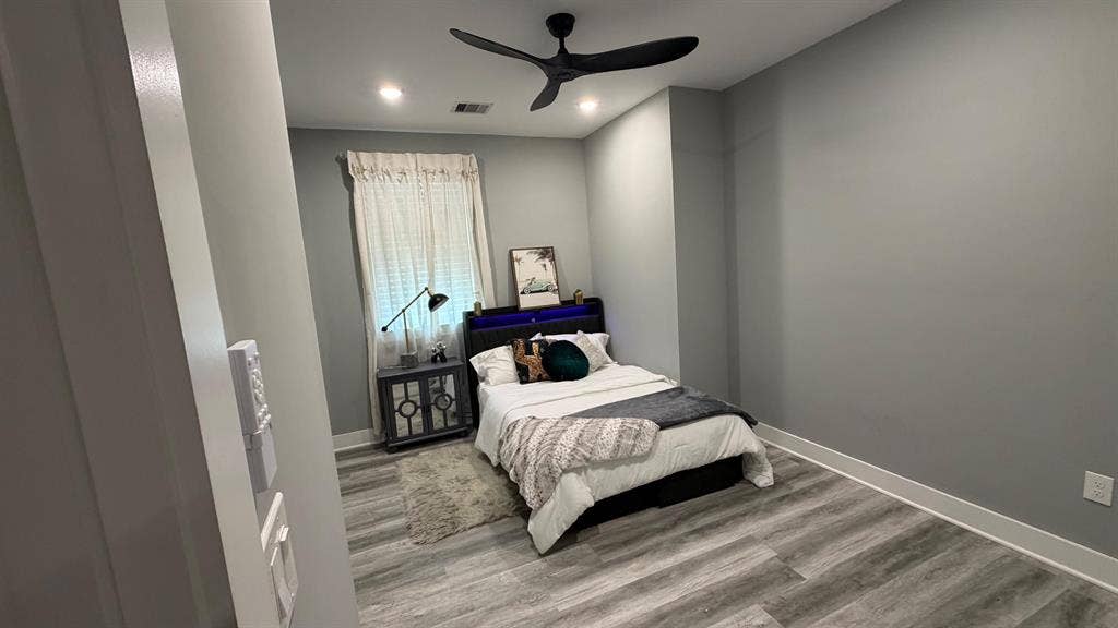 4 BR in Houston