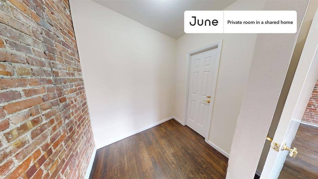 4 BR in New York City
