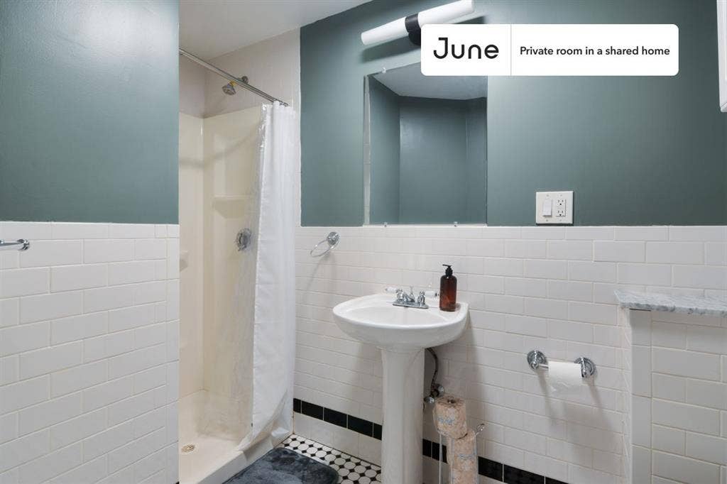 4 BR in Boston