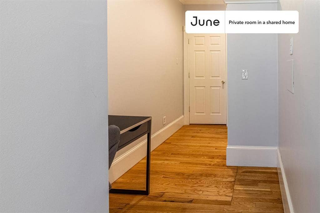5 BR in Boston