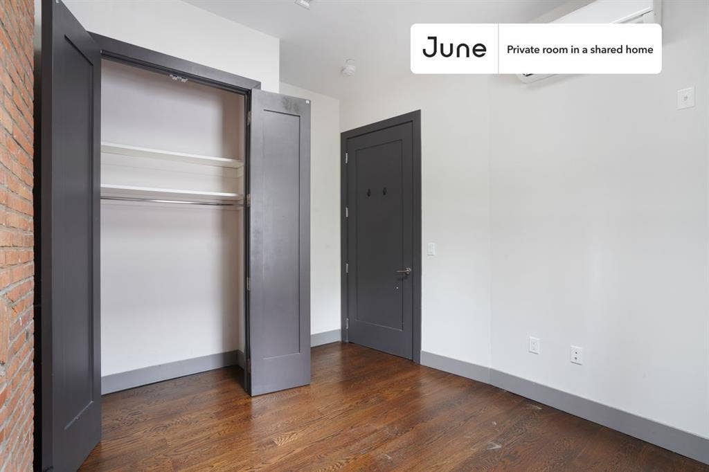 4 BR in New York City