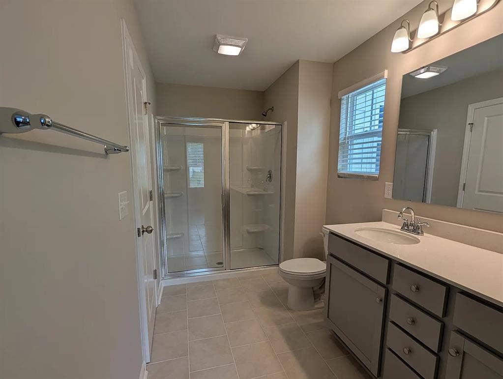 5 BR in Charlotte
