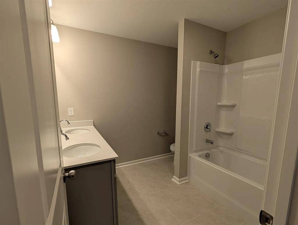 5 BR in Charlotte