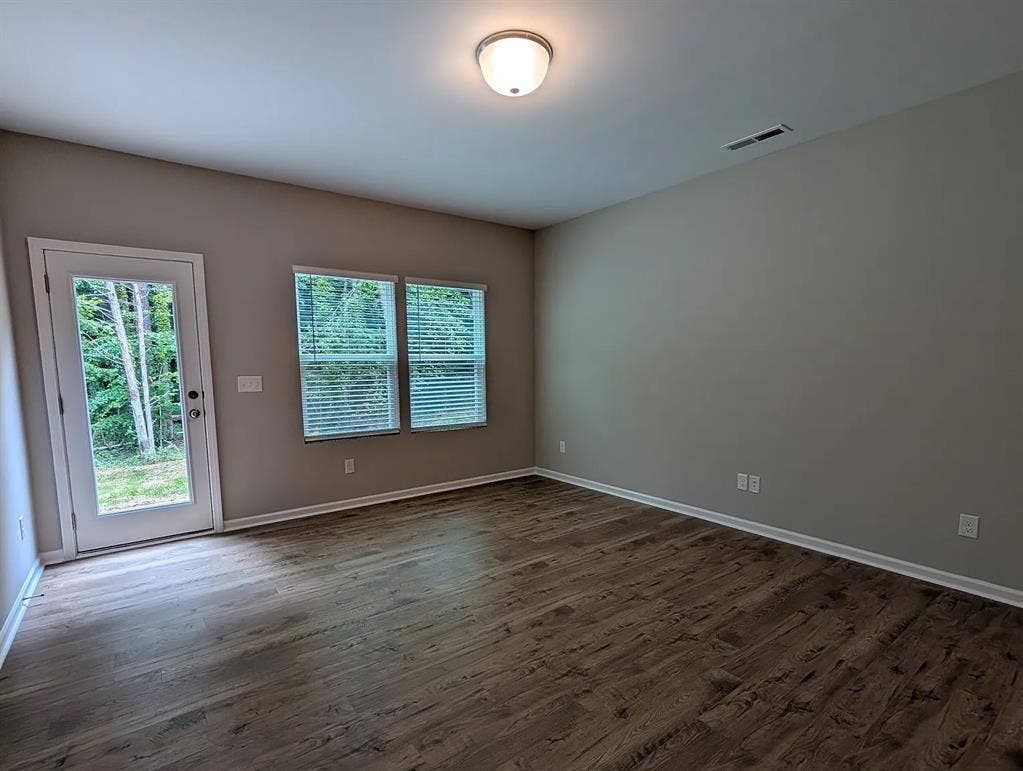 5 BR in Charlotte