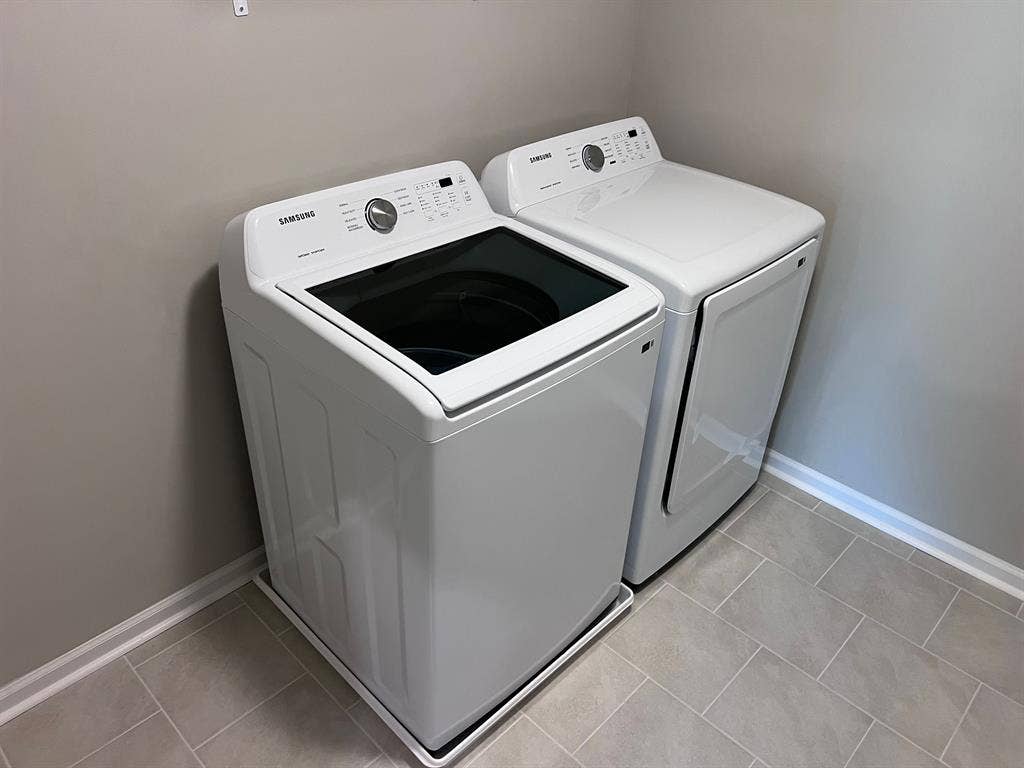 5 BR in Charlotte