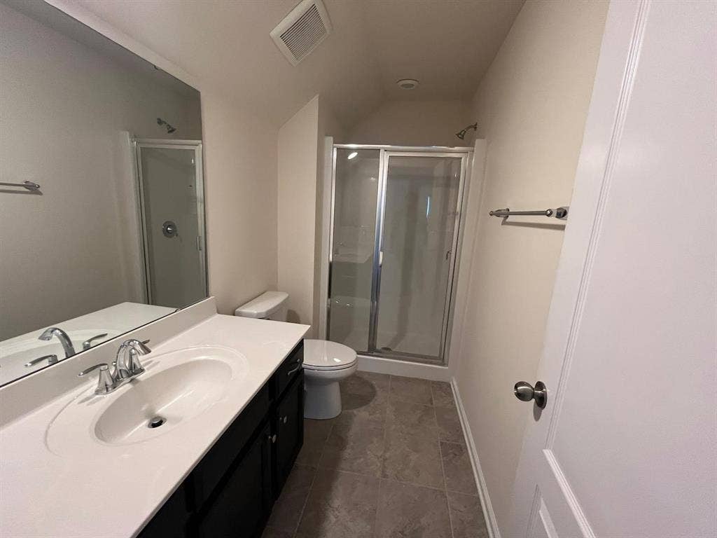 5 BR in Charlotte
