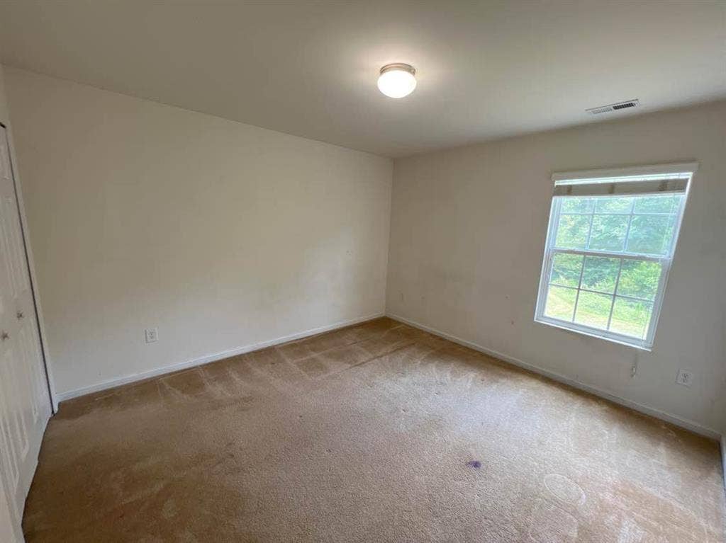 5 BR in Durham