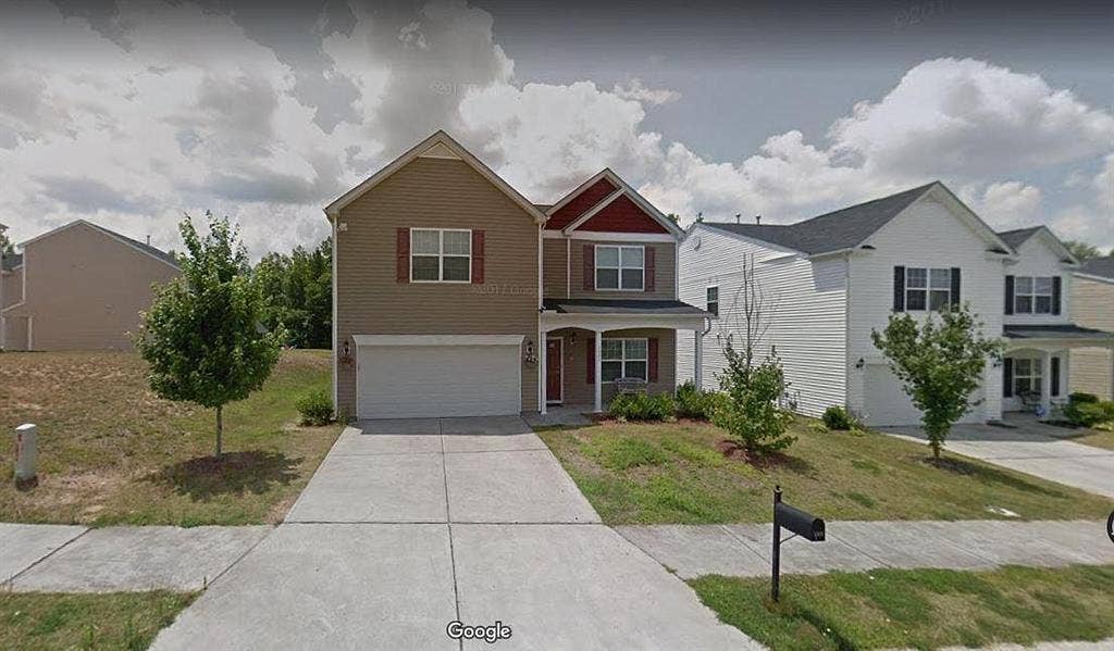 5 BR in Durham