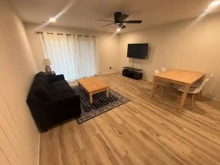 3 BR in Raleigh