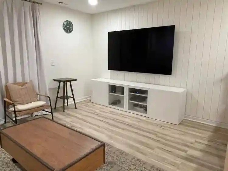 3 BR in Raleigh
