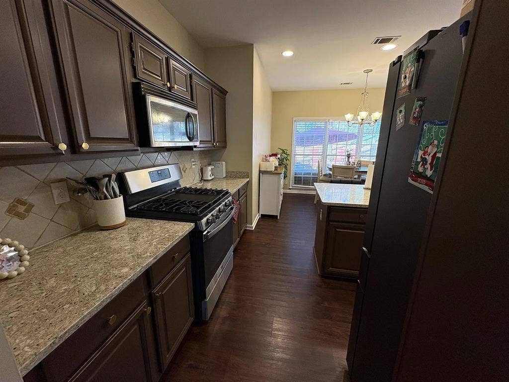 4 BR in Stone Mountain